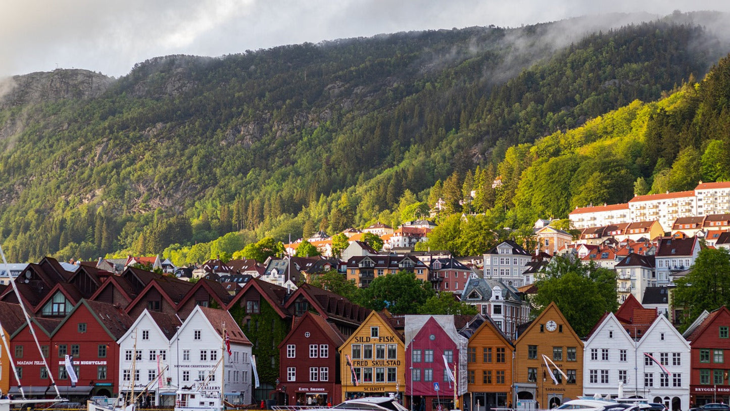 Wooden Jigsaw Puzzles – Norwegian Motifs and Landmarks (A3 size)