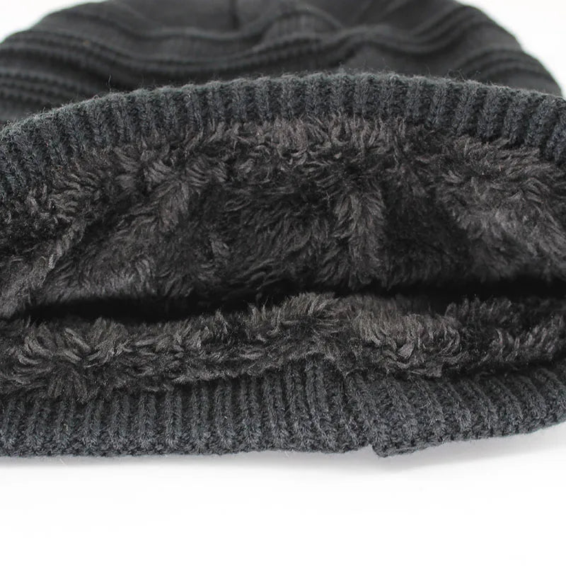 SLOUCHY BEANIE - UNISEX, TRENDY OG KOMFORTABEL