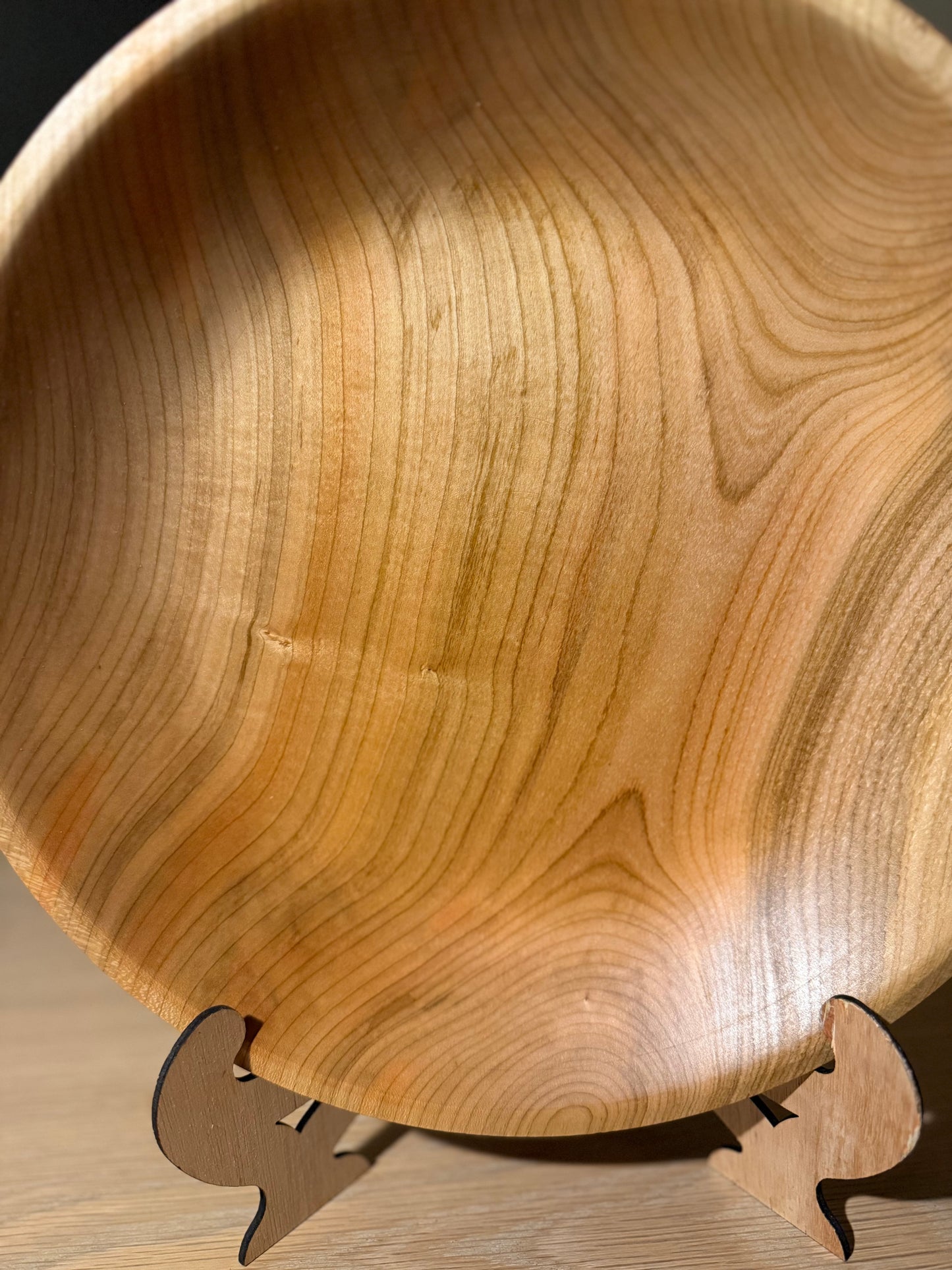 Turned wooden bowl with food-safe beeswax (28 cm)